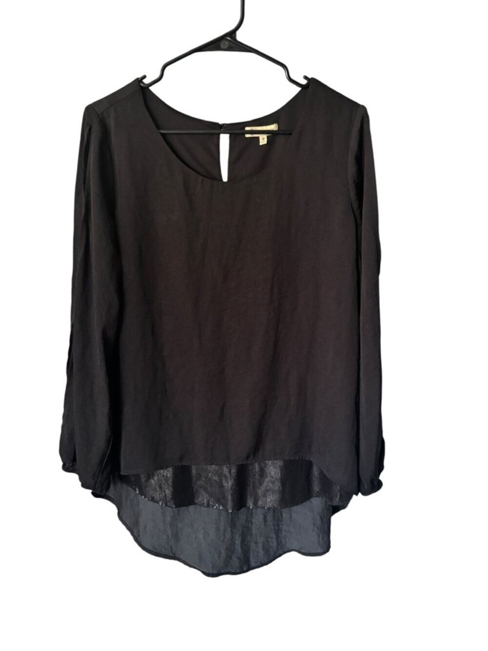 Democracy Women's Black Long Open Sleeve Top